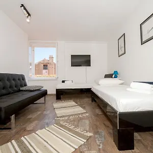 Peninsula Luxury Gasthuis